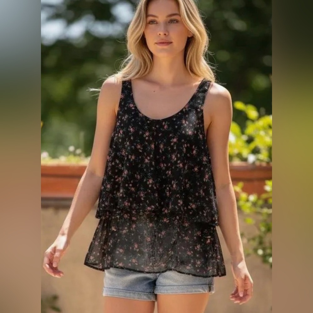 Forever 21 Black Floral Layered Tank Top